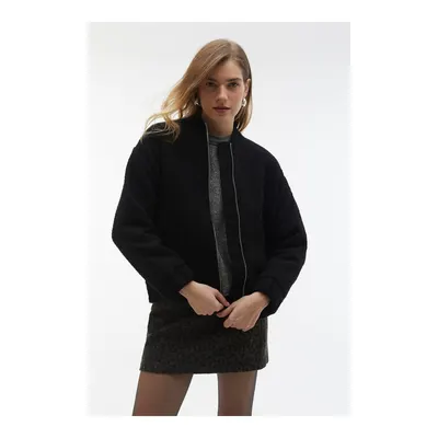 Kadın Siyah Oversize Kaşe Mont Ceket