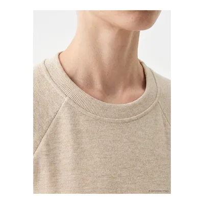 Bej Bisiklet Yaka Kadın Sweatshirt
